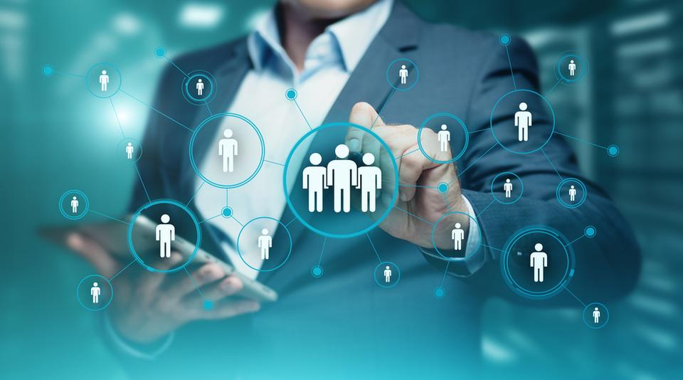 Sealing the Deal: How Executive Recruitment Drives Success on the Gold Coast?