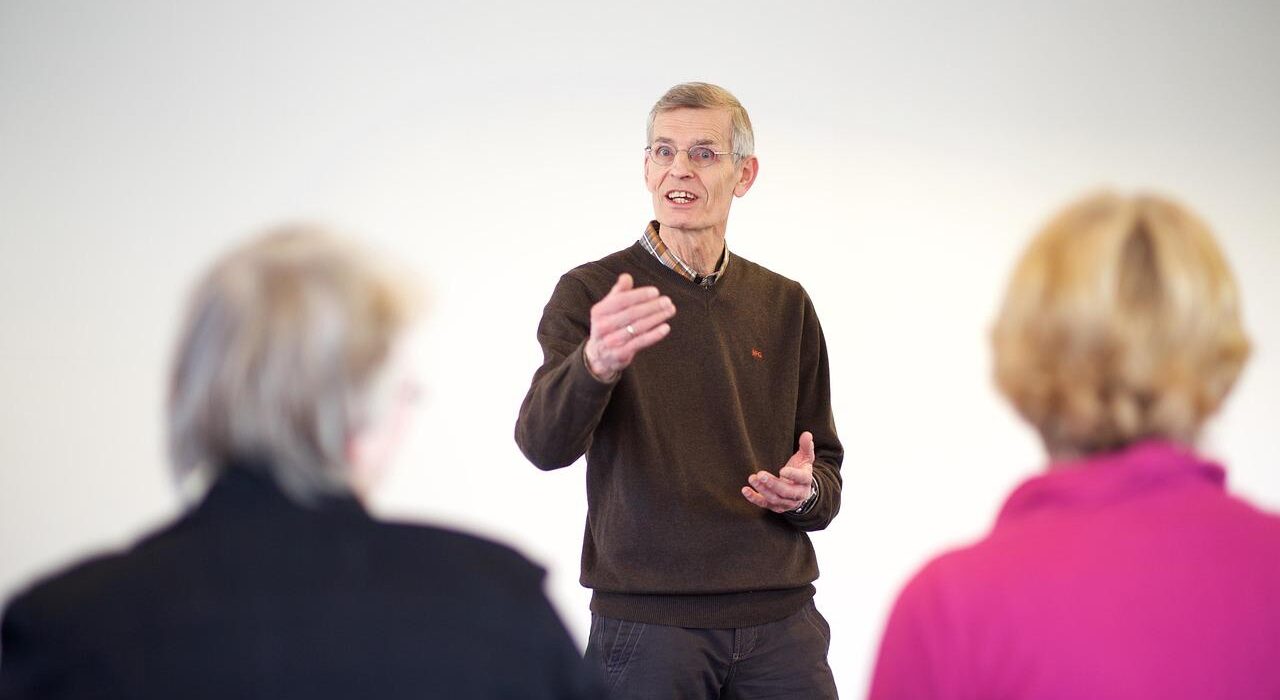 Unlocking Potential vs. Providing Solutions: The Vital Distinctions Between Business Coaching and Consulting